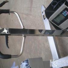 精準耐腐，高效保障 不銹鋼叉車稱與液壓托車磅在現代工業中的核心價值